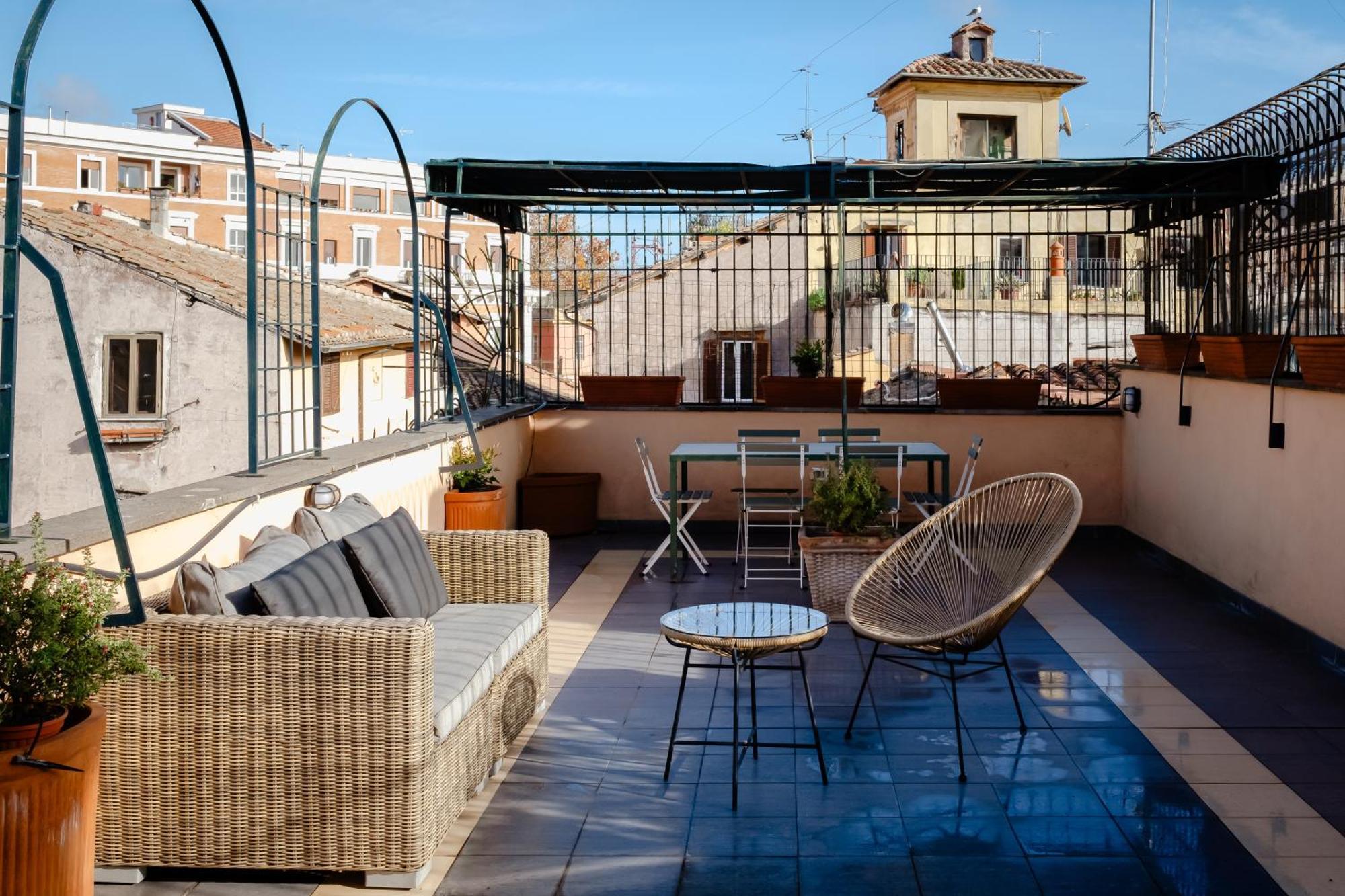 Amazing Penthouse With Terrace And Rooftop In Trastevere Rome Buitenkant foto